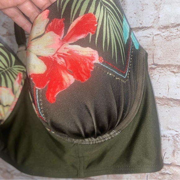 Cacique Balconette Swimsuit Top Size 46C NWT - Picture 2 of 7